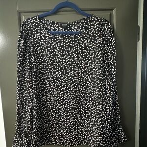 Express Black and White Floral Women's Blouse